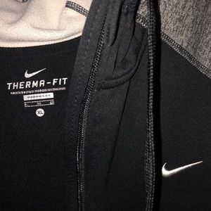 Nike zip up therma-fit jacket with hood